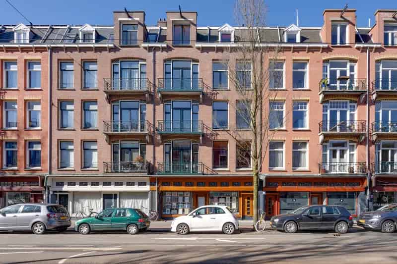 Amsterdam Bos en Lommer Ruim Appartement 3 Slaapkamers 117m2
