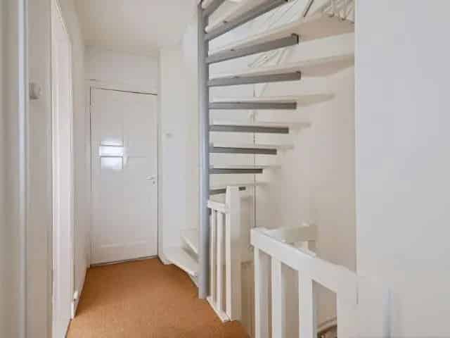 Jaren 30 Maisonnette 100m2 Planetenbuurt Ruim Balkon 3 slaapkamers