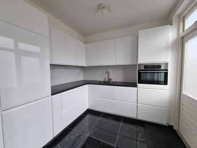 Tussenwoning te huur Terneuzen 5 kamers 101m2