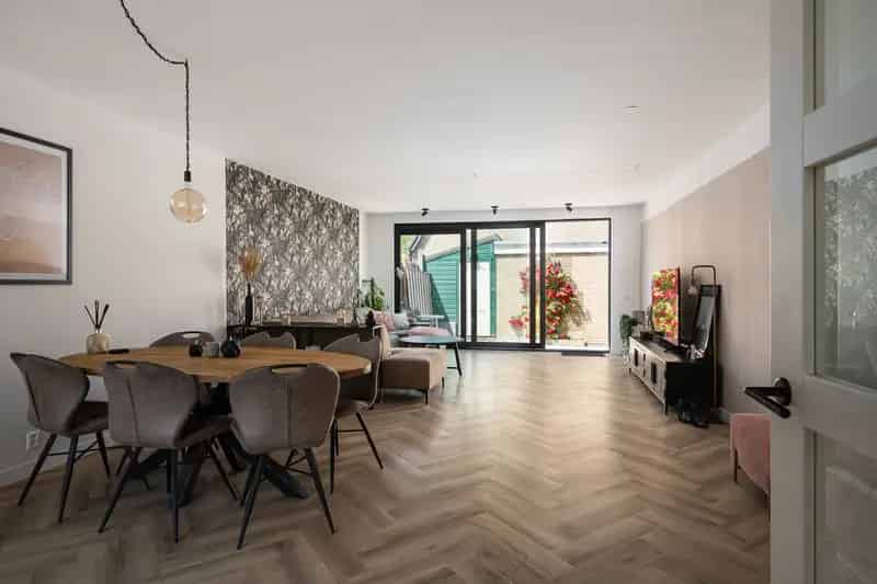 Huis te koop Zevenkamp Ruime eindwoning dakterras energielabel A