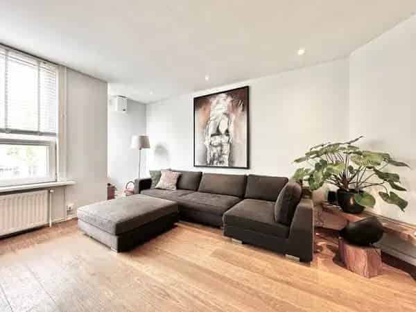 Amsterdam West Appartement 60m2 2 slaapkamers Balkon