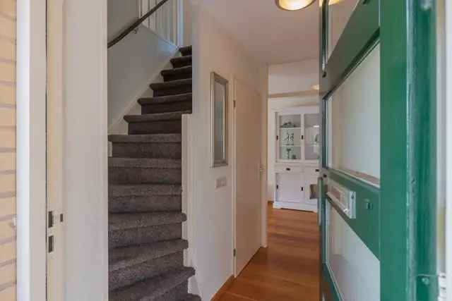 Te Huur: 5 Kamer 2-onder-1-kap Woning Uitgeest