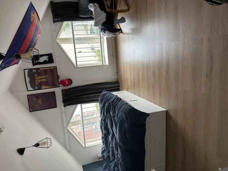 Kamer te Huur Leiden Juni-September