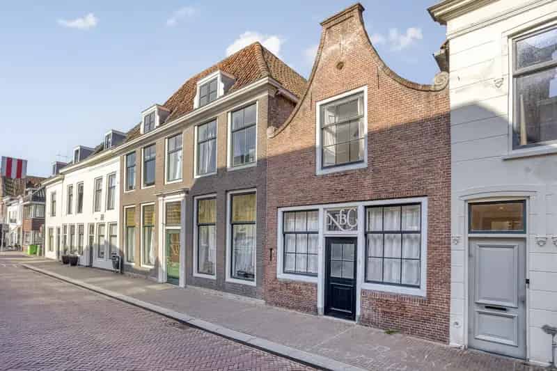 Rijksmonument Brielle Centrum 97m2 2 Slaapkamers