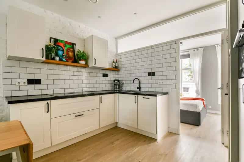 Appartement Amsterdam Oost 39m2 gerenoveerd eigen grond