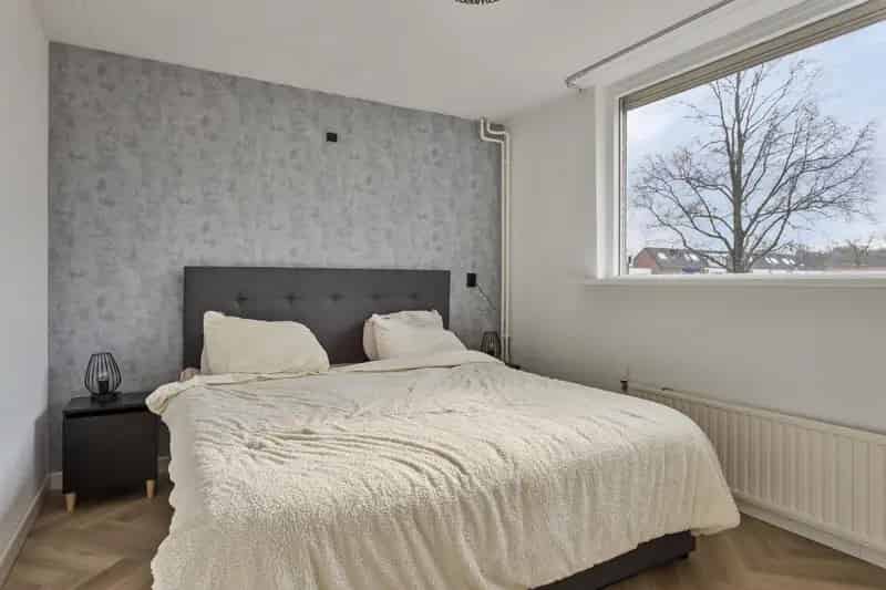 Moderne woning Kortendijk 4 slaapkamers tuin zonnepanelen