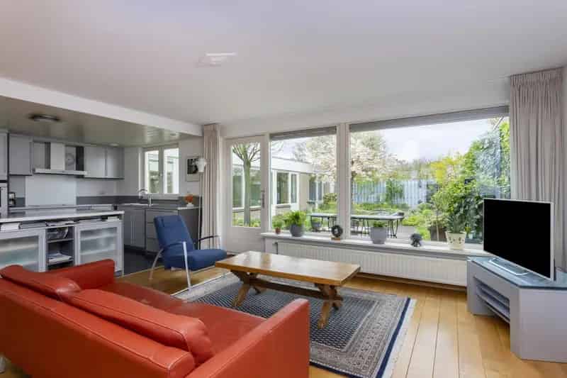 Ruime gelijkvloerse bungalow te Odijk met 3 slaapkamers en tuin