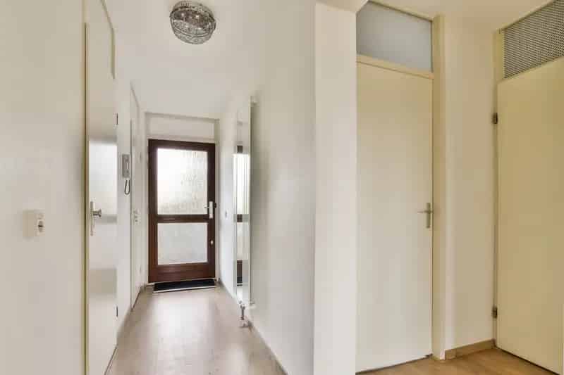 3-kamer appartement Amstelveen: Ruim terras, moderne afwerking