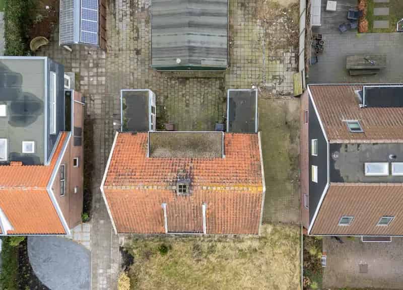 Huis te koop Kadoelenweg Amsterdam Ruime tuin Uitbouwmogelijkheden Eigen grond
