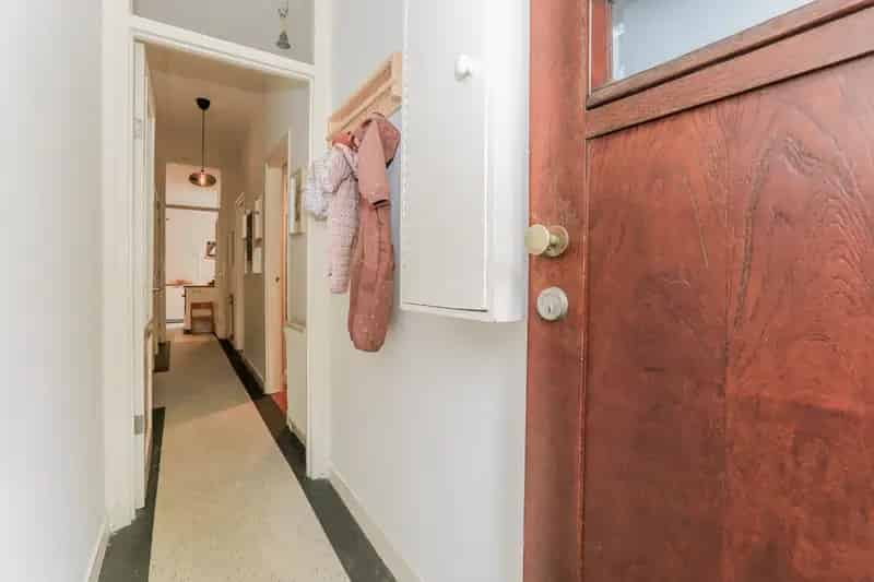 Rijswijk Parterre woning te koop: 4 kamers, diepe tuin, moderne keuken
