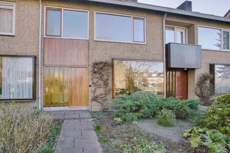 6-Kamer Huis te Koop in De Zijde Den Haag