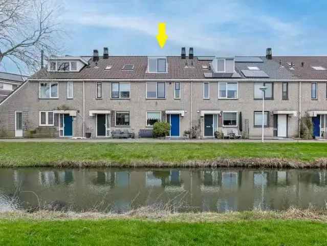 Een gezinswoning in Leiderdorp met 4 slaapkamers en tuin