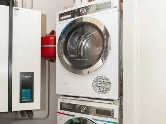 Te Huur: Royale 5 Slaapkamer Eengezinswoning Den Hoorn