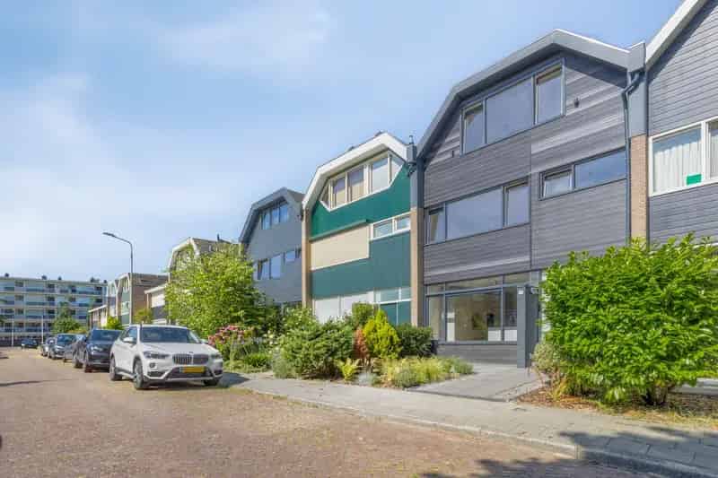 Huis te koop Amstelveen: Luxe 5-kamer woning gerenoveerd 2025