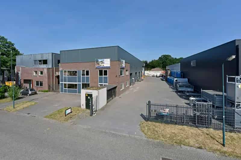 Bedrijfshal te Huur Soest 985m2 Nieuwegracht