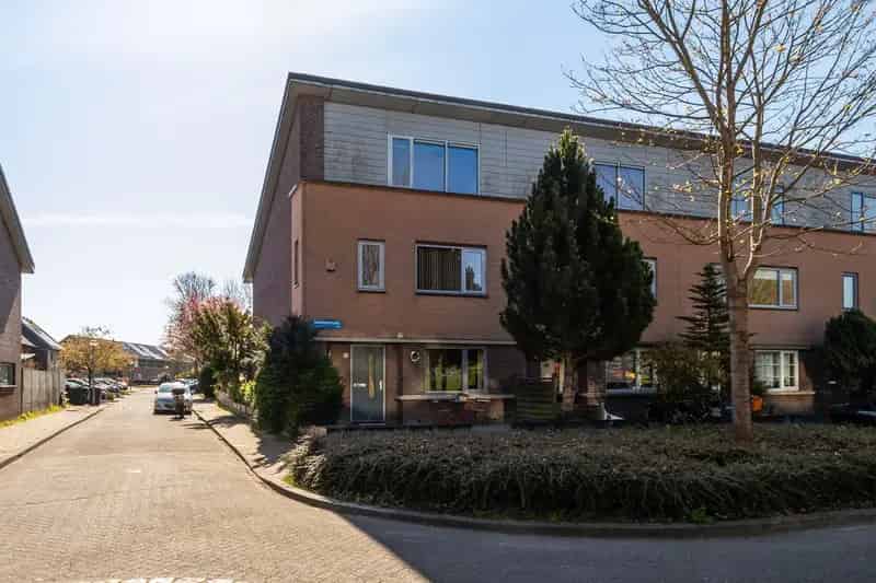 Huis te koop Almere Literatuurwijk 4 slaapkamers