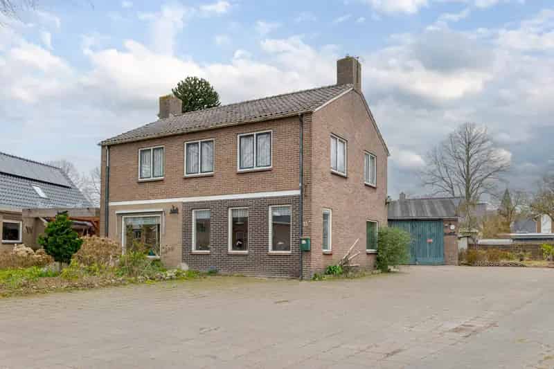 Vrijstaande woning Westerbork - Ruime schuur - Veel mogelijkheden