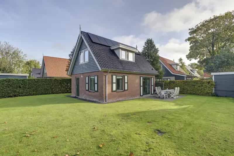 Huis Te Koop , Zonnemaire, Zeeland