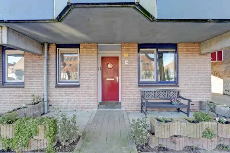 3 Kamer Appartement te Koop  Gerenoveerd  Ruime Tuin