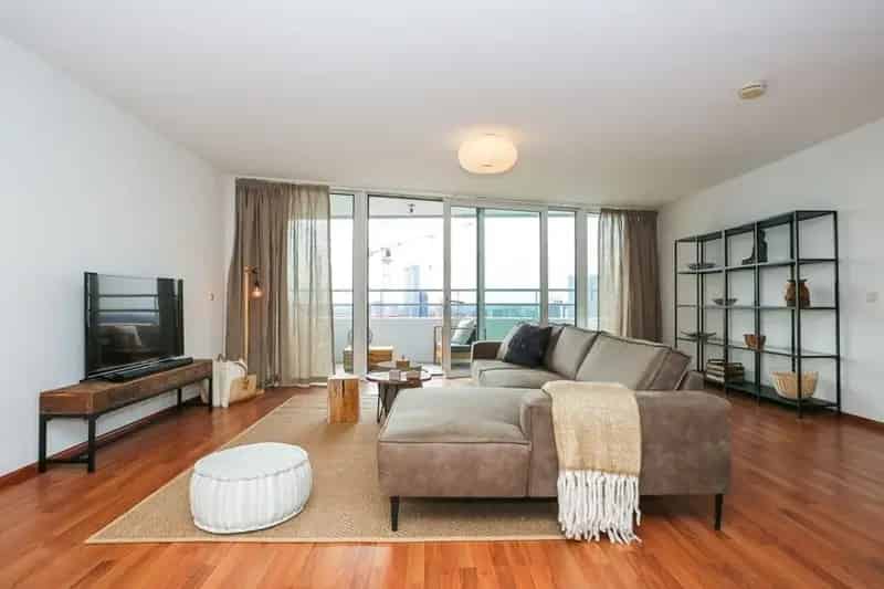 Appartement Rotterdam 2 Slaapkamers Balkon Maas Uitzicht