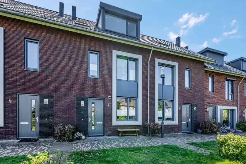 Moderne Tussenwoning Nijmegen-Noord 5 slaapkamers