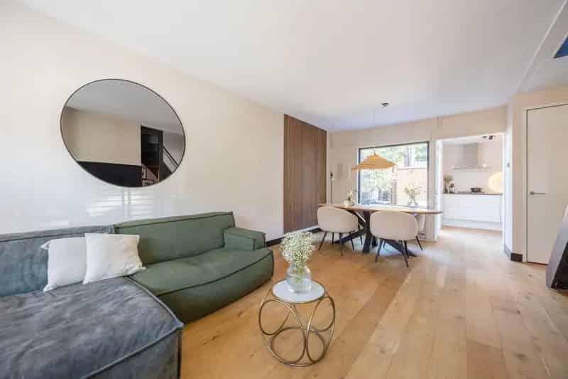 Huis te koop Santpoort Noord: Instapklare jaren 20 woning