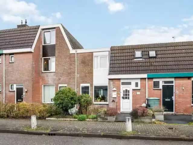 3 Slaapkamers Eengezinswoning Almere Haven Royale Tuin Uitbreidingsmogelijkheden