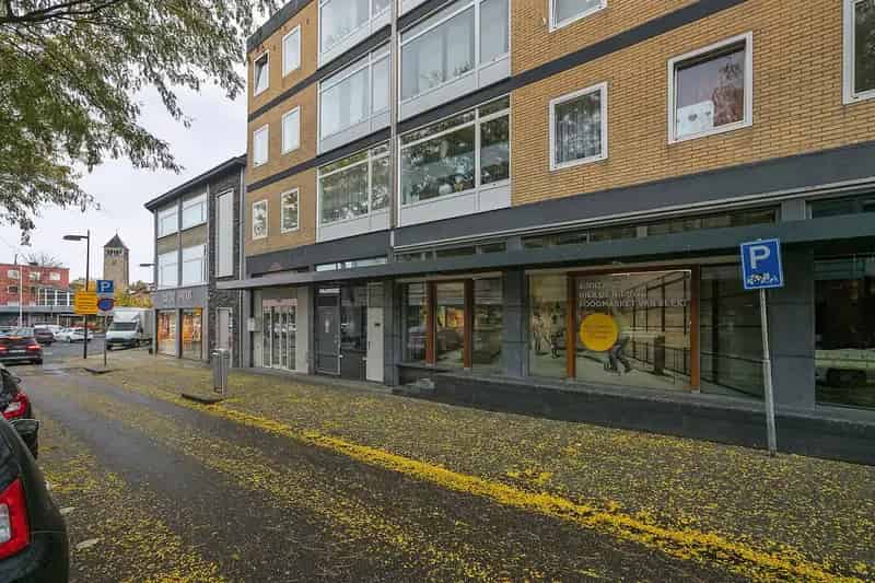 Commerciële Ruimte te Huur Beek 450m² Centrum