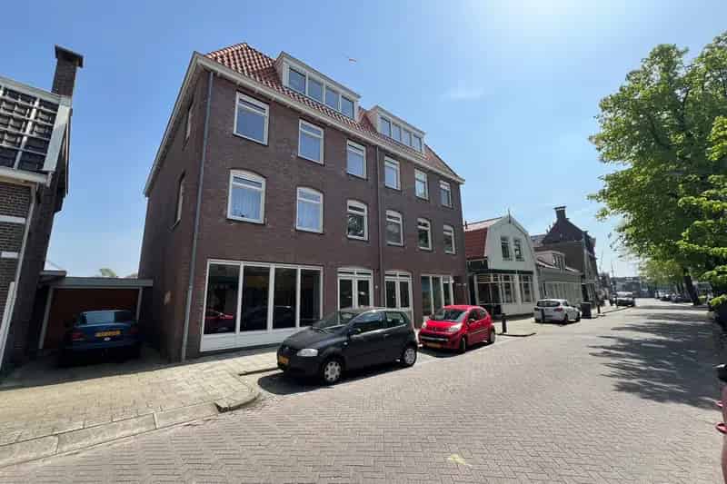 Winkelruimte te huur Koog aan de Zaan 178m²