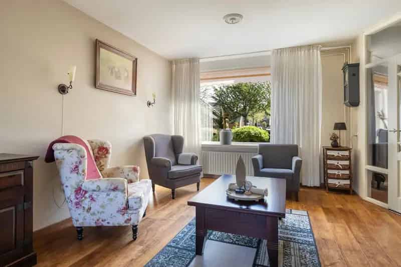 Huis te koop 5 slaapkamers Renswoude