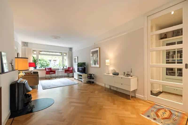 Jaren 30 woning Amstelveen  5 slaapkamers  tuin  energielabel A