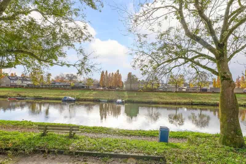 Huis te koop Acaciasingel Den Bosch Ruim dakterras 3 slaapkamers
