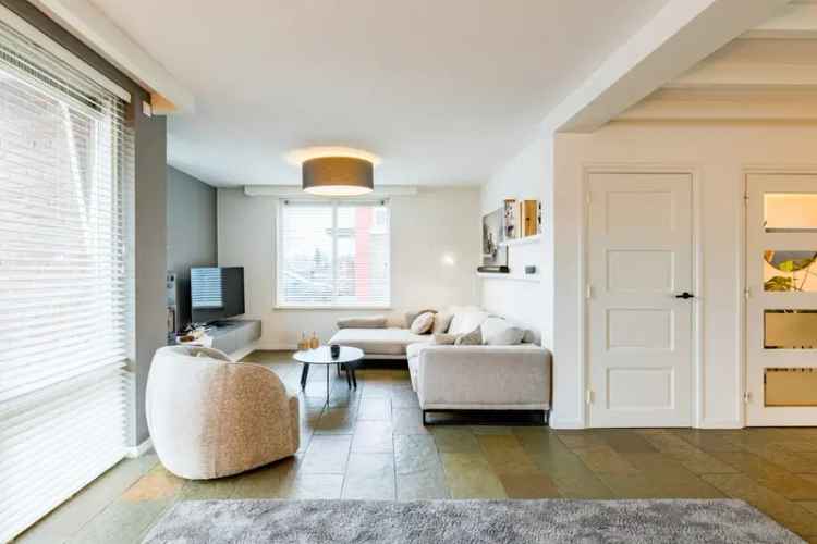 Bedrijfswoning 5 slaapkamers Garage Tuin 235m2 Energielabel C