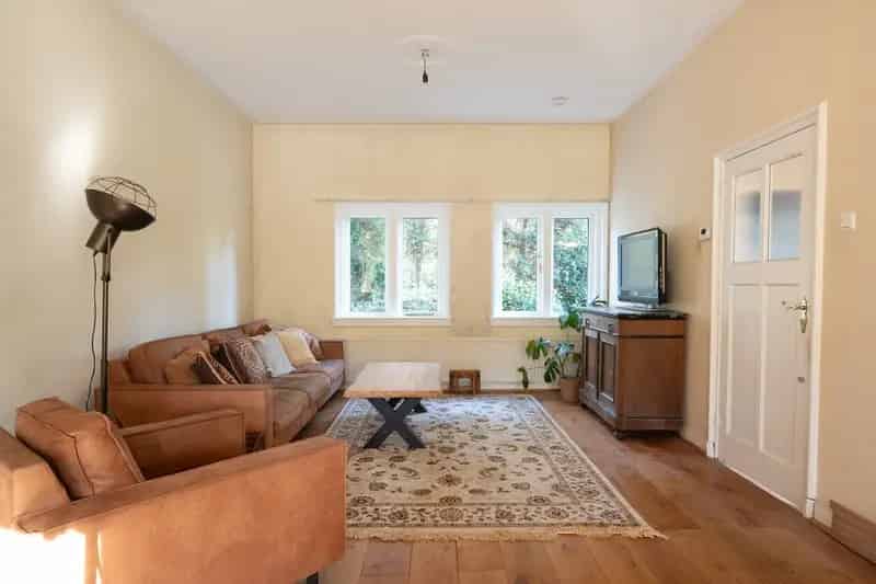 Rijksmonumentale Portierswoning Wassenaar 3 slaapkamers 1069m2