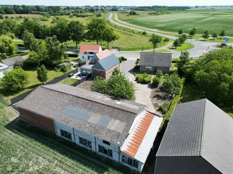 Woning met schuren te koop in Aardenburg
