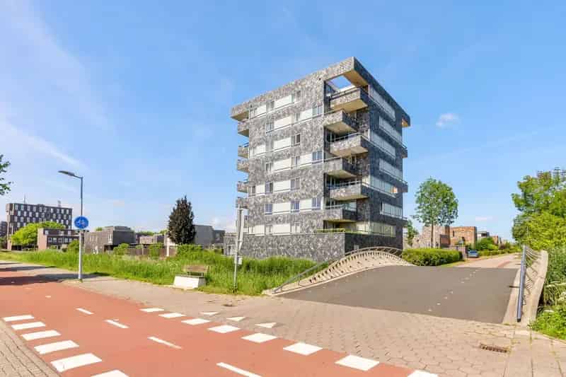 Penthouse Hoofddorp: 88m2, 2 slaapkamers, Dakterras, Nieuw