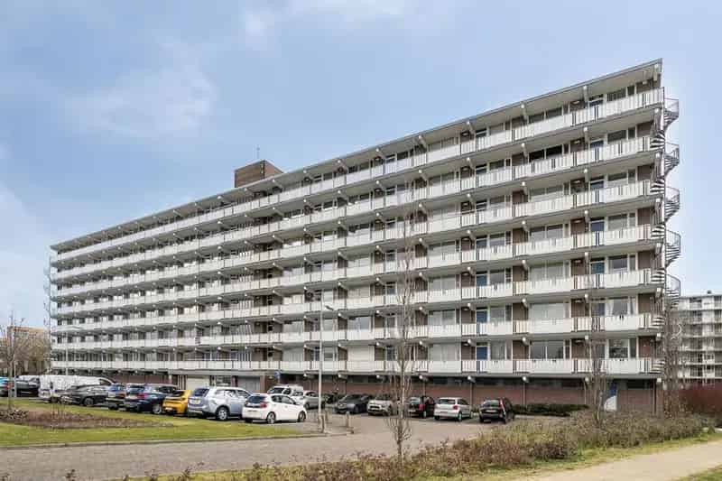 Turn-key 4-kamer appartement gerenoveerd 2021
