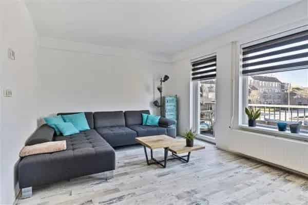 Tweekamerappartement Bornholm: Starterwoning met balkon en berging