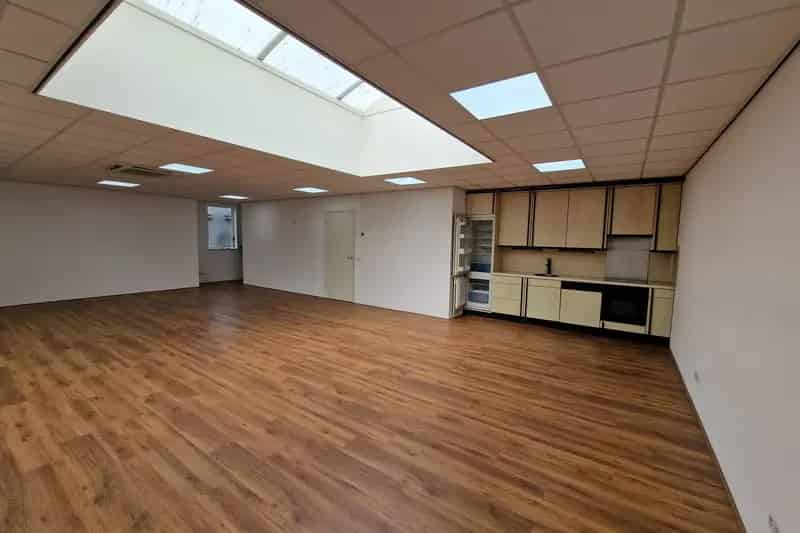 Bedrijfshal te Huur Opmeer 185m2 A7