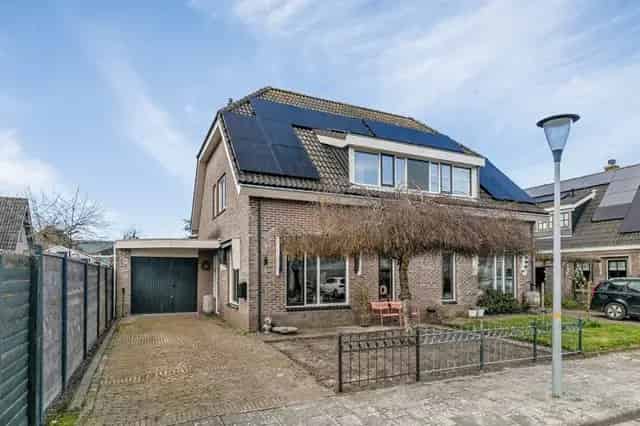 Een gezinswoning te huur in Waarland