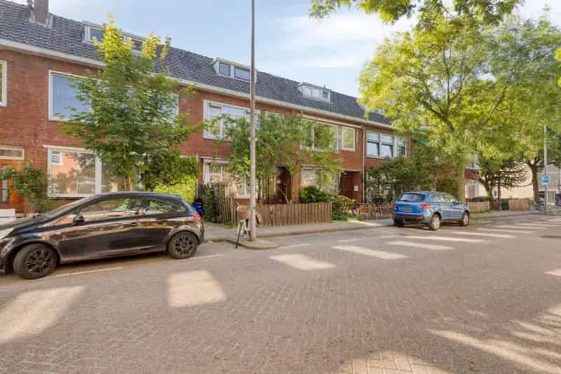 Jaren 30 Benedenwoning Rotterdam Charlois 3 slaapkamers
