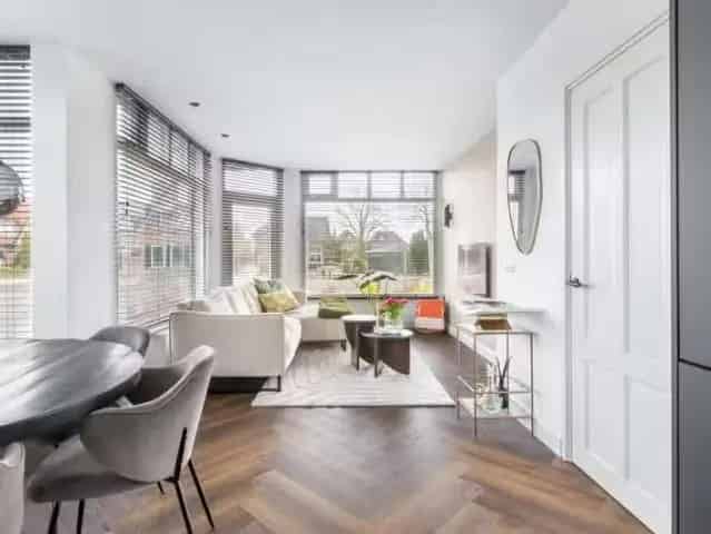 Luxe Hoekwoning Limmen 2022 Vernieuwd