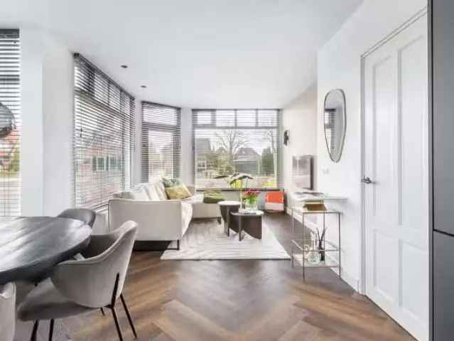 Luxe Hoekwoning Limmen 2022 Vernieuwd