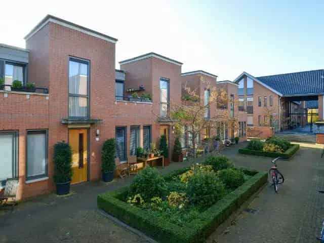 Moderne 3 Kamerwoning Bussum Centrum Eigen Parkeerplaats