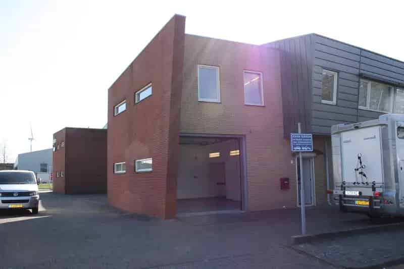 Bedrijfshal te Huur Zaandam Penningweg