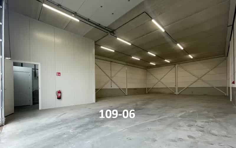 Bedrijfsunit te Huur Amstelveen 343.5m2 Moderne Ruimte
