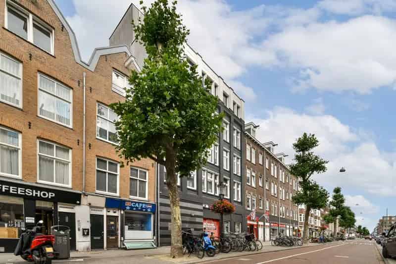 Appartement Amsterdam Oost 39m2 gerenoveerd eigen grond