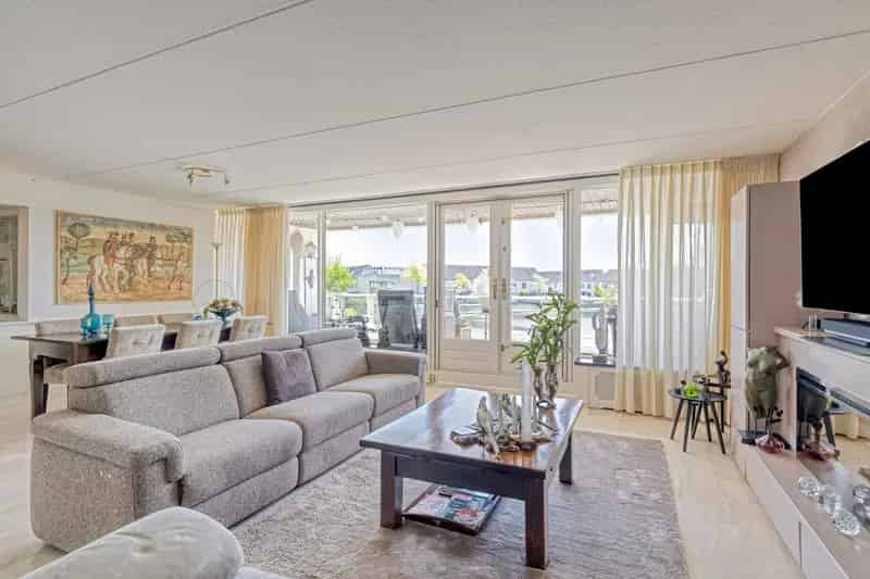 Luxueus Appartement Purmerend 154m

