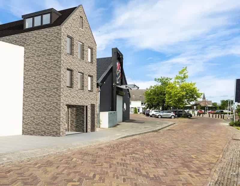 3 Appartementen of 2 Appartementen met Bedrijfsruimte Coevorden