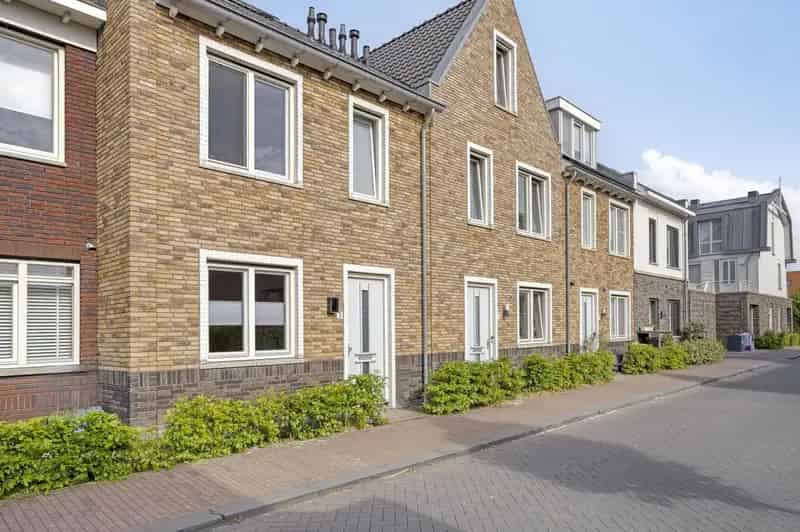 Huis te koop Ackerswoude: Energiezuinige gezinswoning 3 slaapkamers